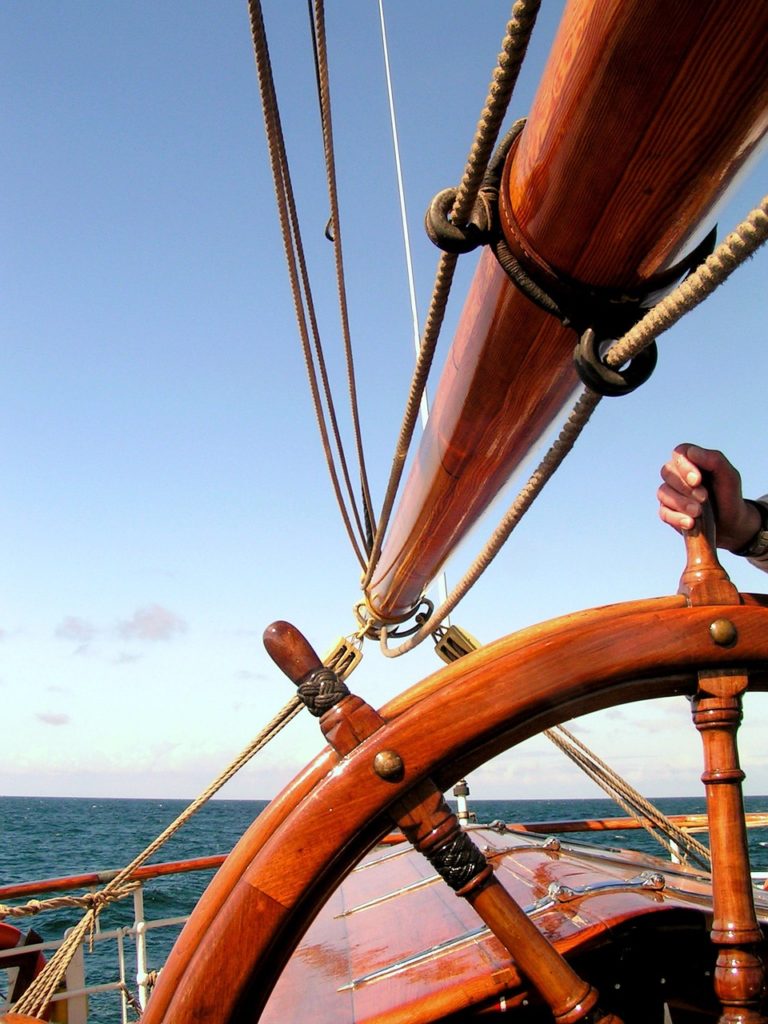 ship-rudder-1026081_1280